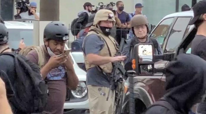The influence of protests and armed groups on the US election campaign
