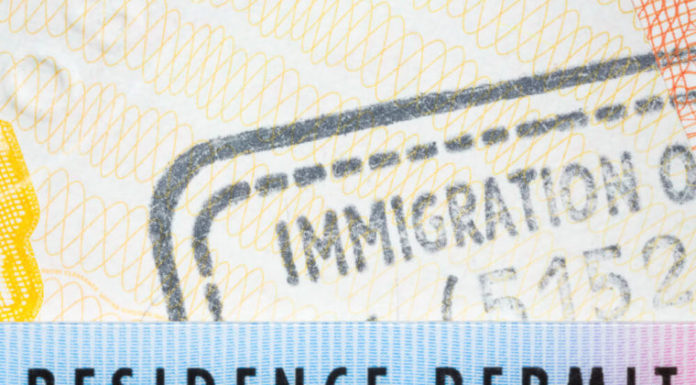 HOW Getting a residence permit in Qatar?