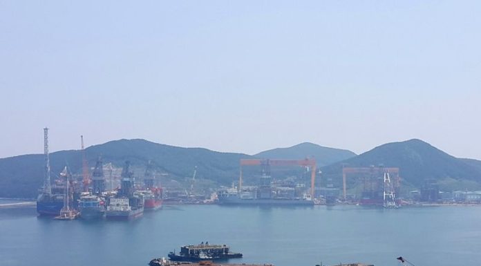 South Korea Oct exports decline on fewer working days, virus lockdown angst may weigh