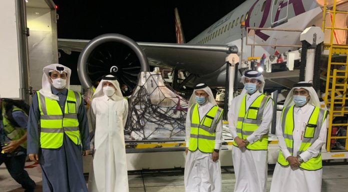 The first shipment of the Covid 19 vaccine arrives in Qatar