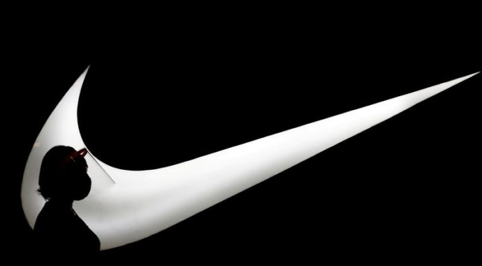 Nike raises full-year sales forecast, posts surprise earnings growth