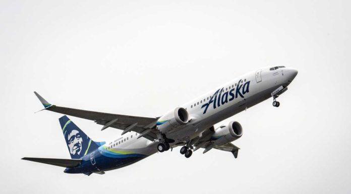 First Boeing 737 MAX 9 delivered to Alaska Airlines