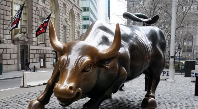 Analysis: Value stocks surge boosts 2020’s losers as investors bet on economic revival