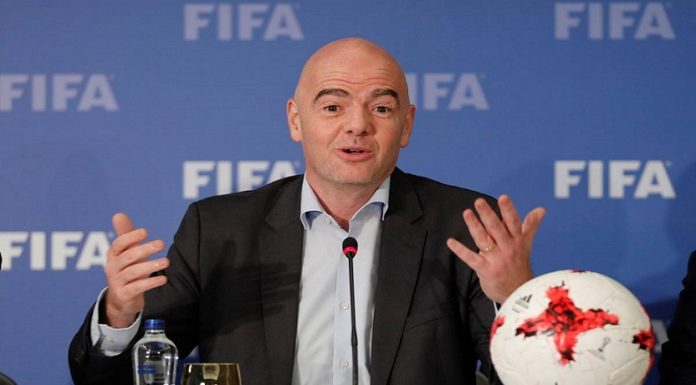 An awareness campaign during the Clubs World Cup to tackle Corona