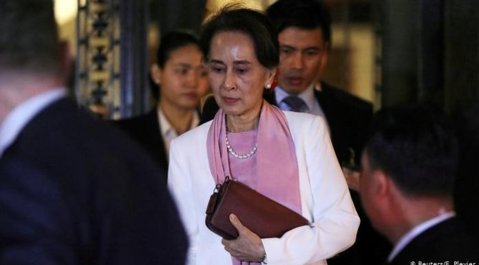 Myanmar’s Aung San Suu Kyi ‘detained by army’, raising fears of possible coup