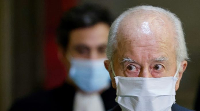 France convicts ex-defence minister, acquits ex-PM Balladur in Karachi corruption trial