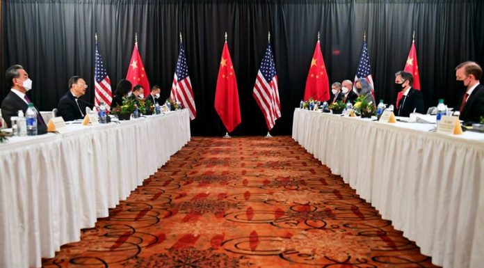 Top American, Chinese diplomats clash publicly at start of first talks of Biden presidency