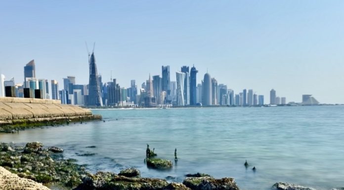 Very hot weather during the day on some areas of the coast and dust stuck in the sea