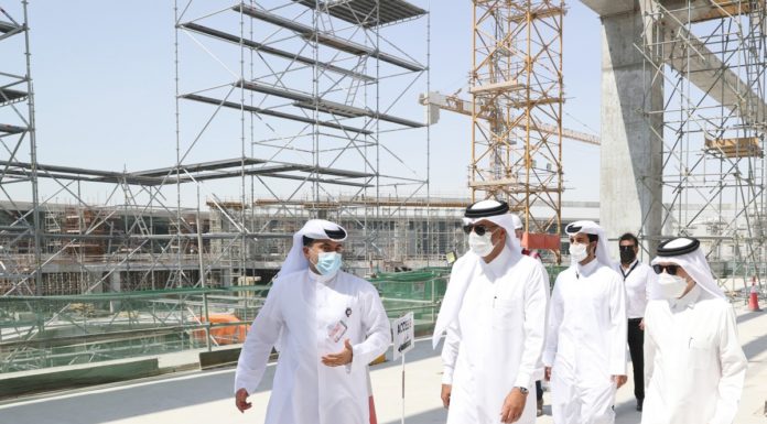 The Prime Minister tours Hamad and Doha International Airports