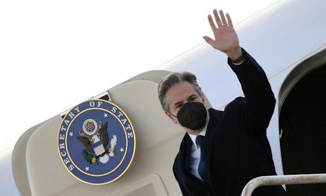 US: Russia should withdraw from Ukraine border or face ‘massive consequences’