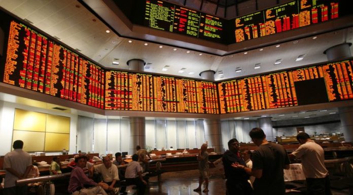 Malaysian securities regulator charges Serba Dinamik, seeks arrest of CEO
