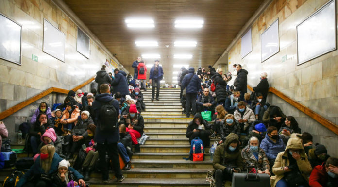 Live: Kyiv residents take shelter amidst reports of Russian air strike