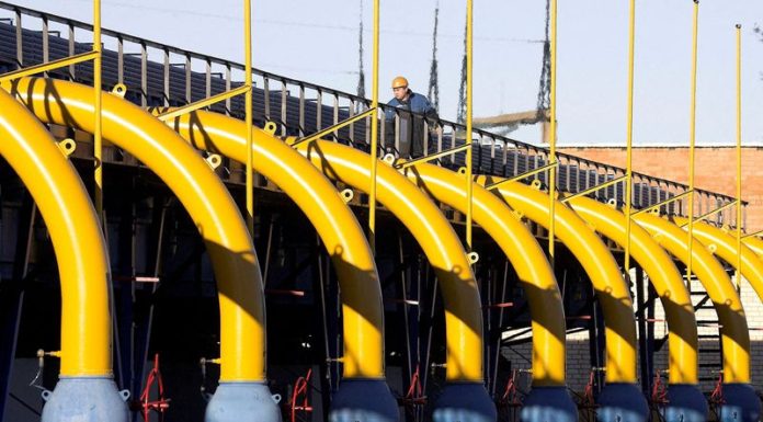 Kremlin says Russian oil embargo would hurt Europe, not U.S