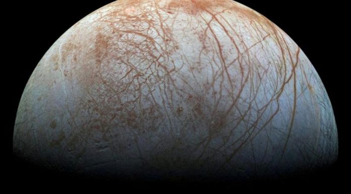 Europa looks a bit like Greenland. That could make finding alien life on Jupiter’s ice moon easier