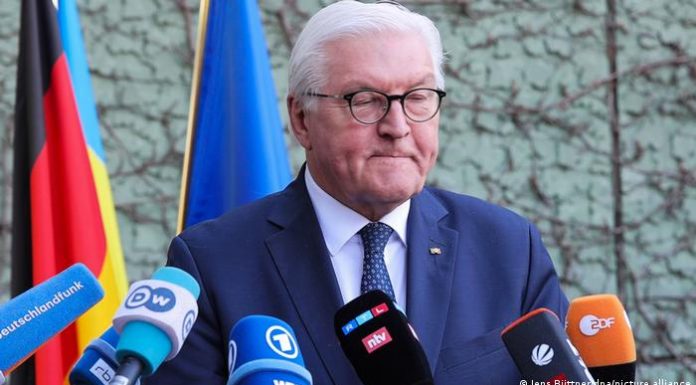 Ex-Ukraine foreign minister: Kyiv ‘disappointed’ with Germany — live updates