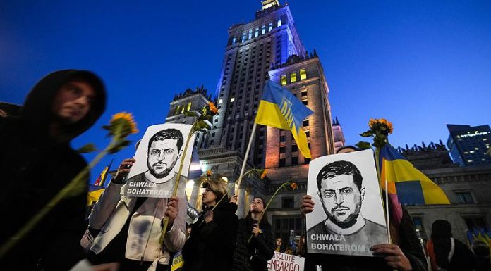 Ukraine war: Zelenskyy would meet with Putin ‘to end the war’