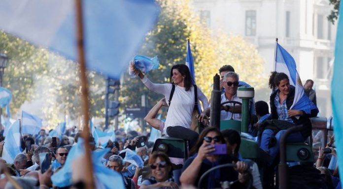 Thousands of farmers stage anti-tax protest in Argentine capital