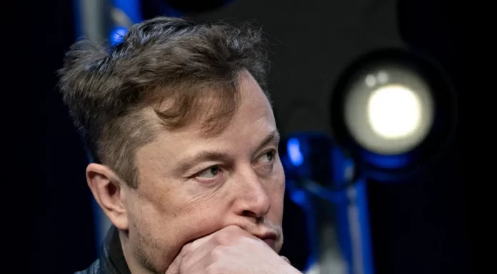 Musk stops Twitter’s coveted blue tick as scammers go on a rampage.business and economic news