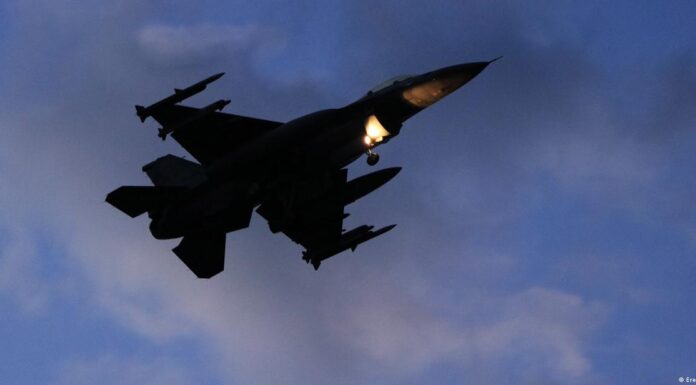Turkey air strikes hit northern Syria, Iraq