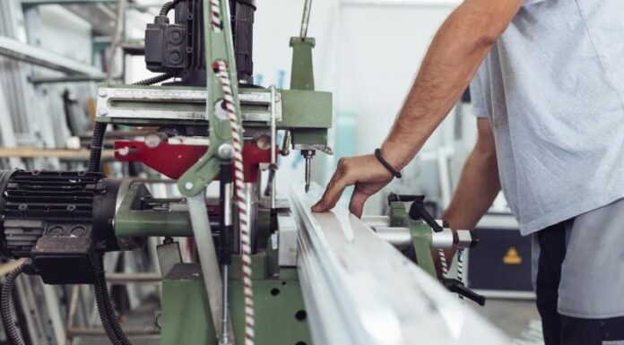 Resilient US Jobs Market Presents A Dilemma For The Fed