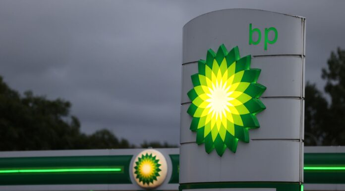 BP quarterly profits come in at £7.1bn after gas prices surge – as calls for ‘bigger’ windfall tax demands made