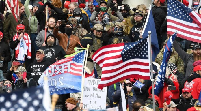 Jury convicts far-right Oath Keepers for US Capitol attack