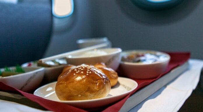 Vegan inflight dining is soaring in popularity. Here’s which airlines serve the best meals