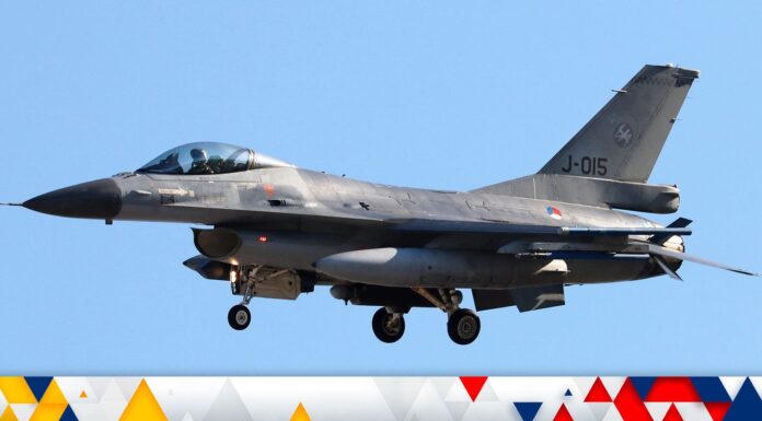 F-16 fighter jets: What are they and could they be sent to help Ukraine?