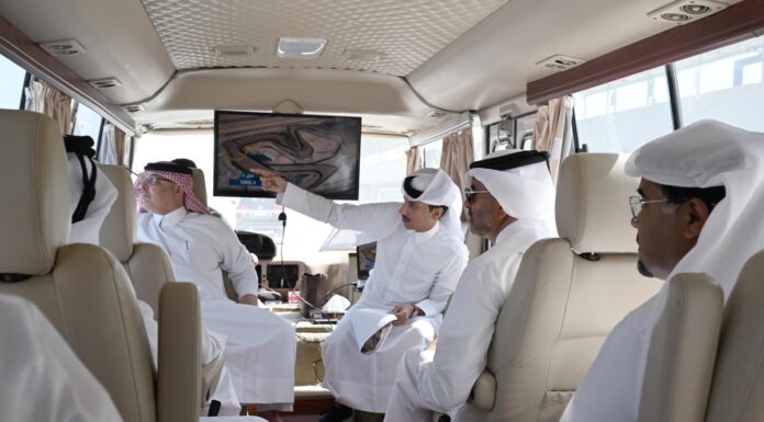 The Prime Minister inspects the Lusail International Circuit