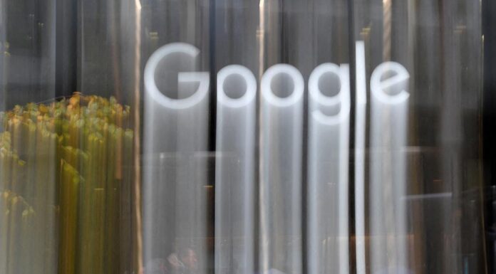 Google to introduce AI chatbot service