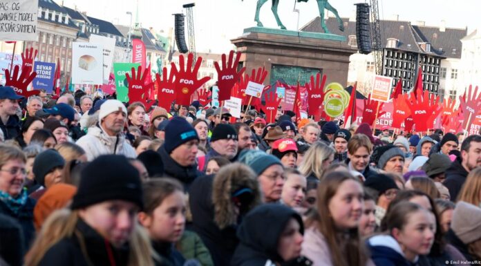 Denmark abolishes public holiday to boost defense spending
