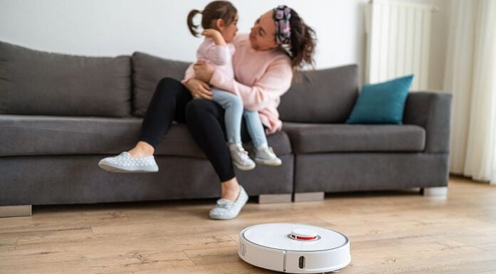Robots could do 39% of domestic chores within 10 years, AI experts say. But it’s not all good news
