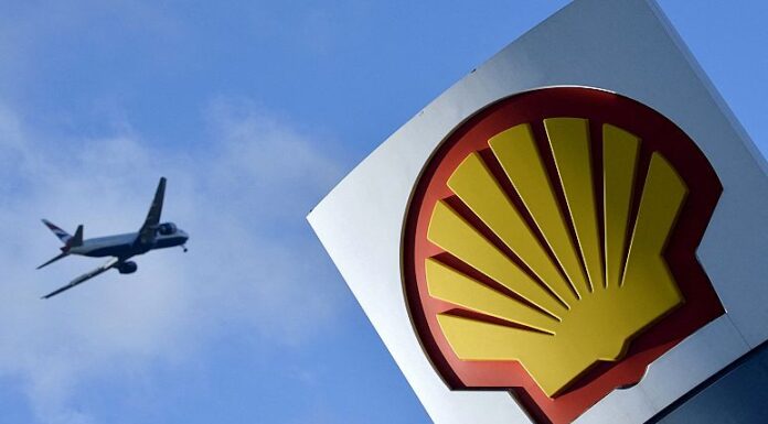 ‘Pure greenwashing’: Shell reports highest ever profits while labelling fossil gas as ‘renewable’