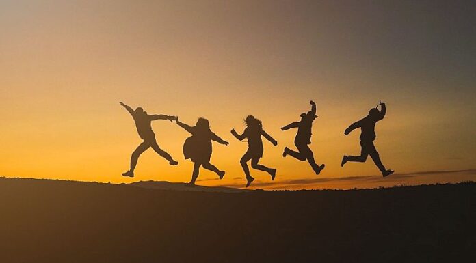 If you have no close friends at all, you’re not alone: Our post-pandemic social lives in data