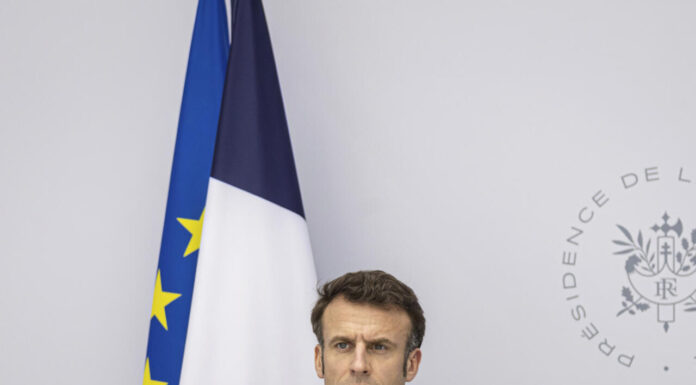 Macron to visit China, calls on Beijing to pressure Putin on Ukraine