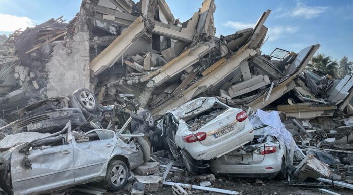 Turkey earthquake – latest: Death toll rises as Erdogan admits quake response ‘shortcomings’ and UN aid reaches Syria