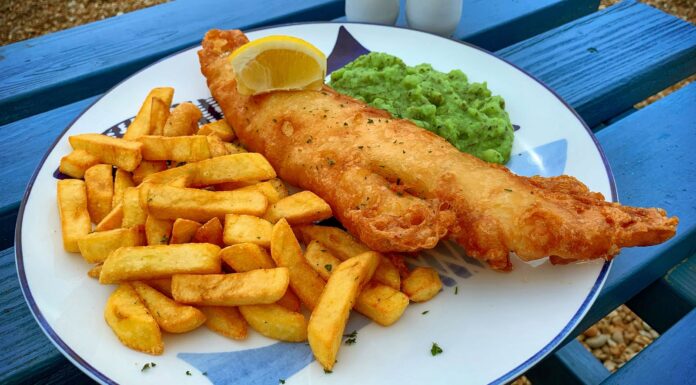 Cost of living: Fish and chips are yet to reach price peak, industry boss warns