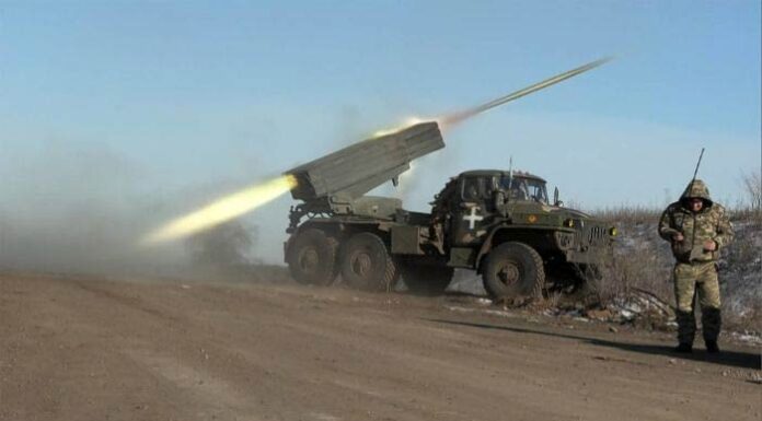 Kyiv threatens Bakhmut counterattack