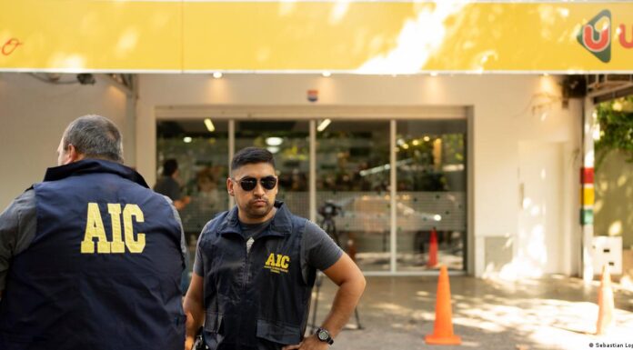 Gunmen in Argentina target Lionel Messi and his family