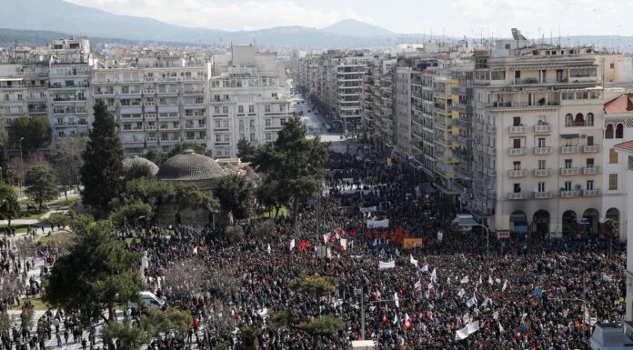 Greece train crash: Protesters rage at political system