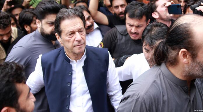 Pakistan: Former PM Imran Khan’s home stormed by police