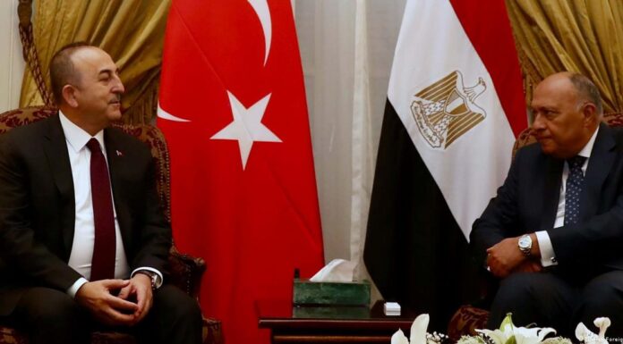 Turkey’s top diplomat vows to mend ties with Egypt
