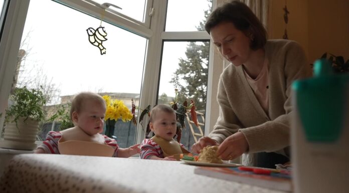 Unsuitable childcare causing UK to miss out on up to £38bn in growth, says thinktank