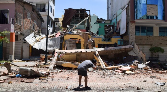 Earthquake kills at least 15 in Ecuador and Peru and causes widespread damage to homes and buildings