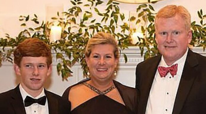 Alex Murdaugh trial: US lawyer convicted of murdering wife and son