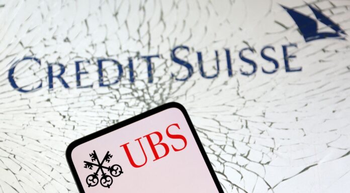 UK regulators back merger of banking giants Credit Suisse and UBS