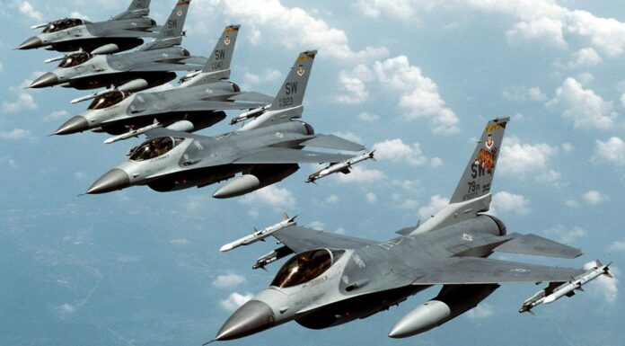 Two Ukrainian pilots in US for fighter jet training but still no decision on F-16s being sent to Ukraine