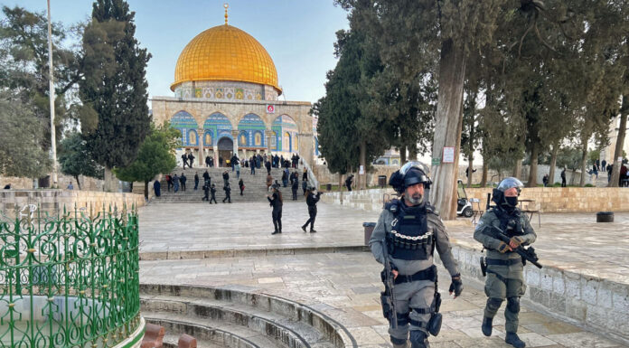 More than 350 arrests after clashes erupt inside Jerusalem’s Al-Aqsa mosque