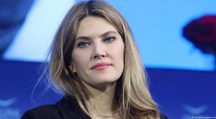 EU corruption scandal: Eva Kaili moved to house arrest