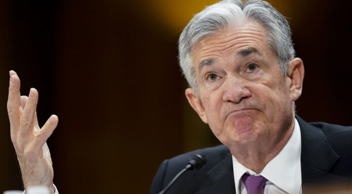 Fed Chair Powell on SVB Collapse: Regulators Were Surprised by Bank Run